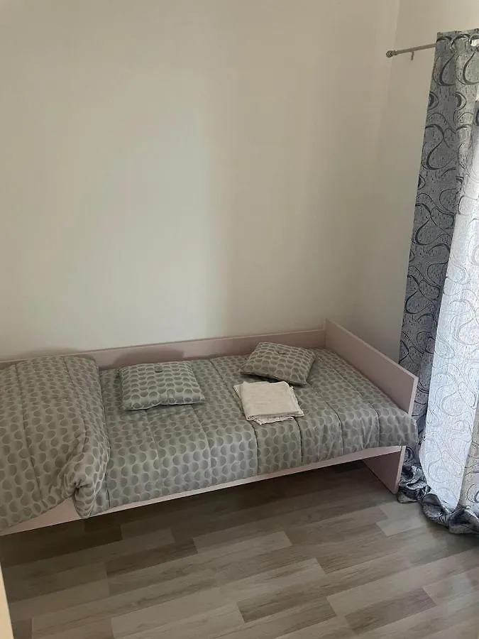 Al Mare Apartment Lido Adriano 0*,  Italy