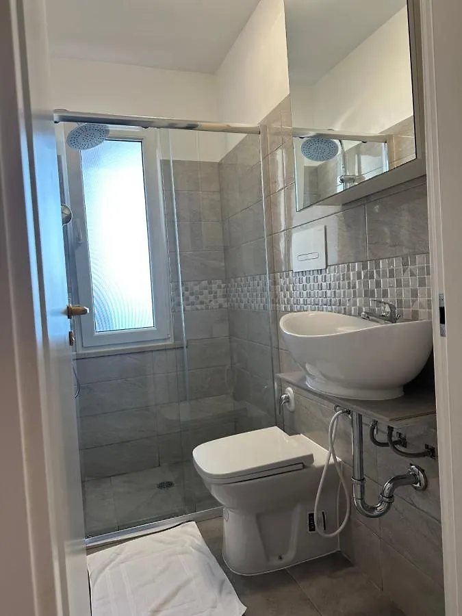 Al Mare Apartment Lido Adriano Italy